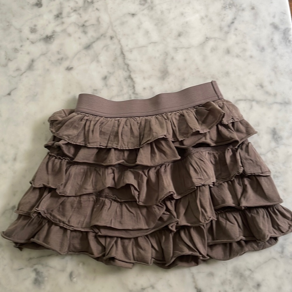 Flouncy, fun layered skirt, Gap kids, Size (M) 8
